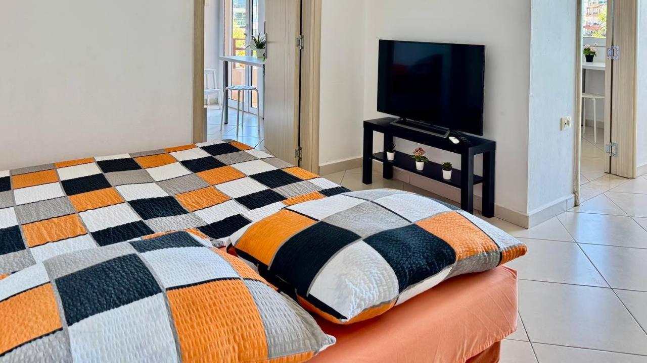 Orange Corner Apartment Sarande Exterior photo