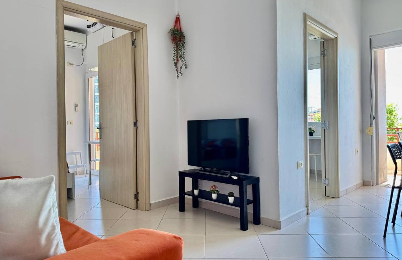 Orange Corner Apartment Sarande Exterior photo