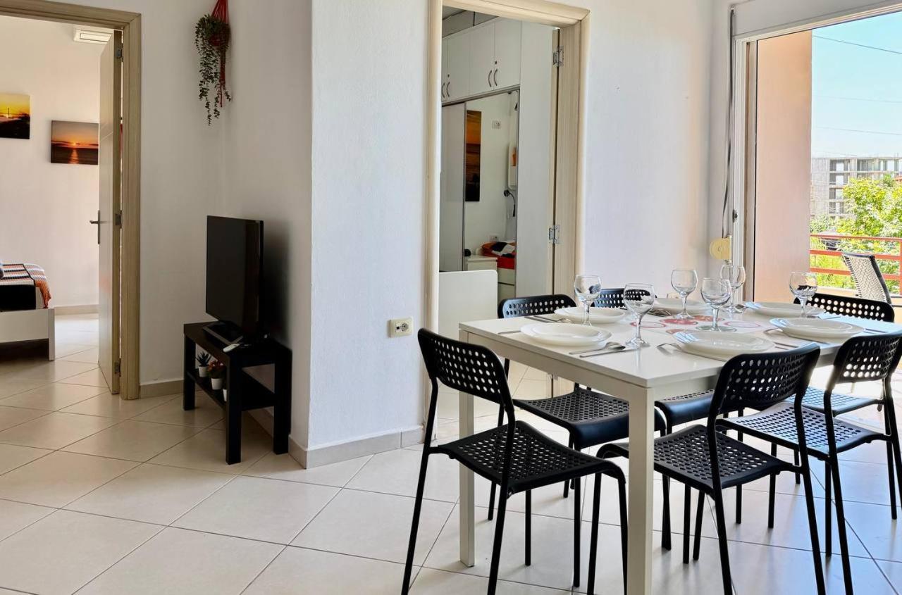 Orange Corner Apartment Sarande Exterior photo